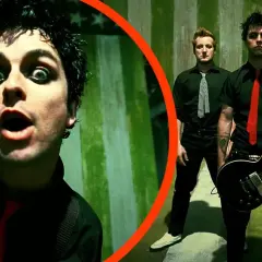 Zespół Green Day w teledysku do albumu koncepcyjnego American Idiot. Billie Joe Armstrong z wyrazistym makijażem oczu.